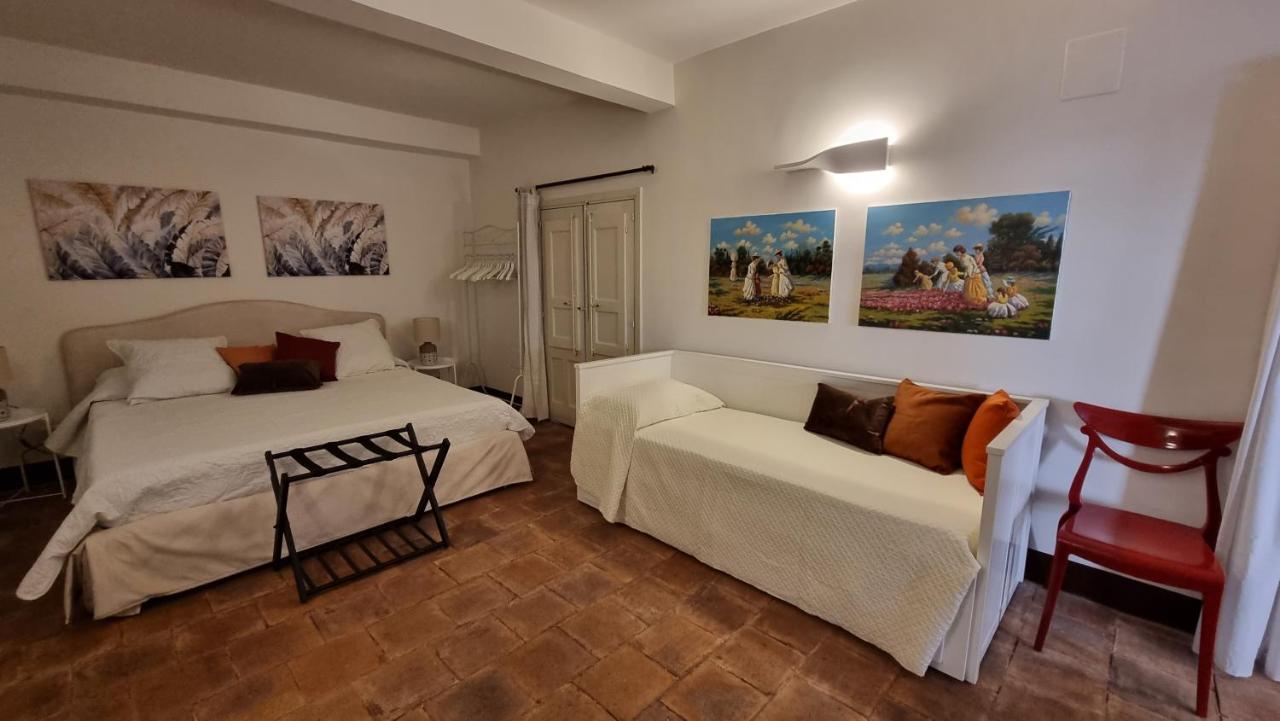 B&B Acireale - Le Dimore del Corso II ad Acireale fra Catania, Taormina, il Mare e l'Etna - Bed and Breakfast Acireale