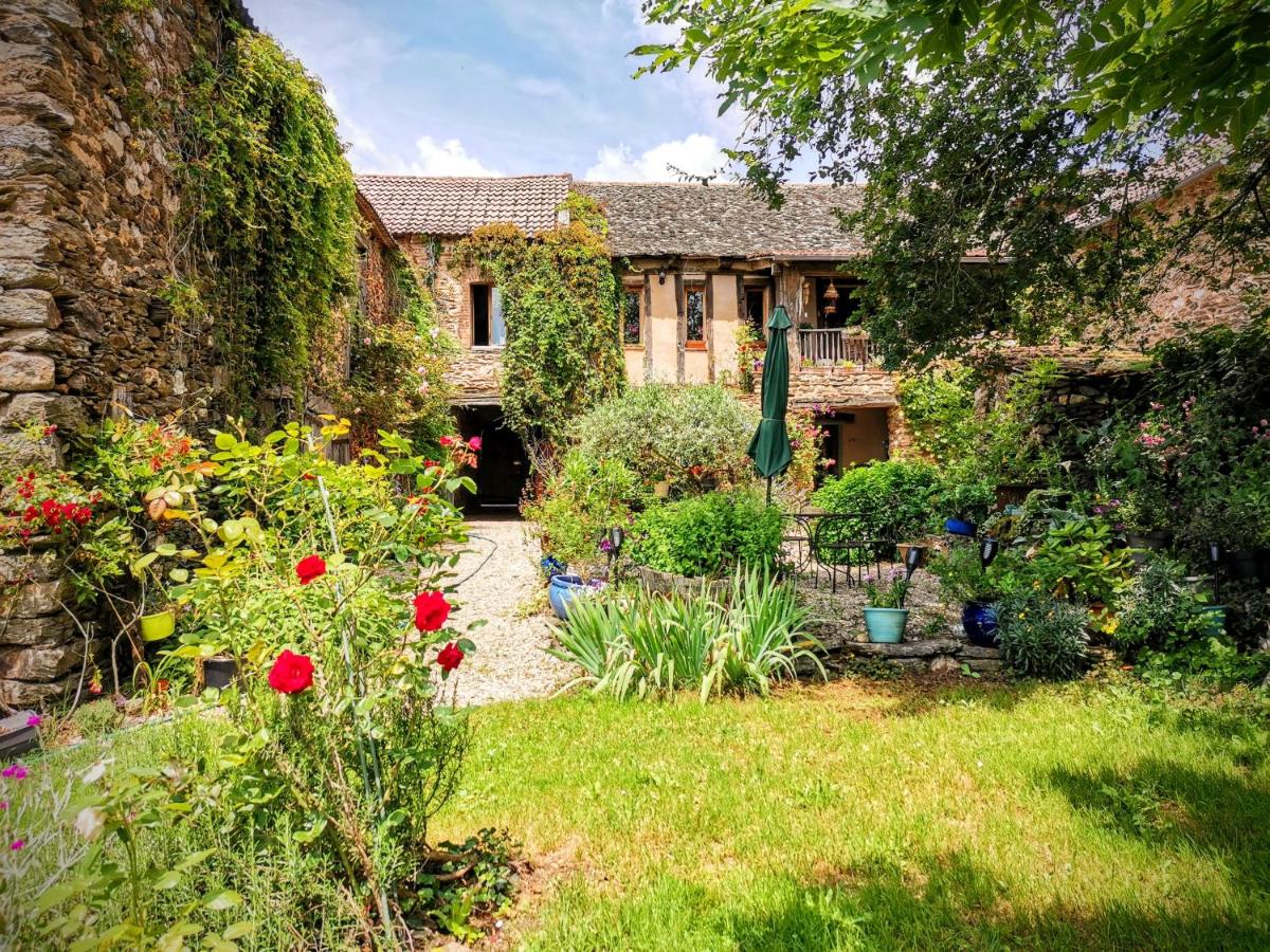 Chambres d'Hôtes Le Puits d'Amour - Bed and Breakfast