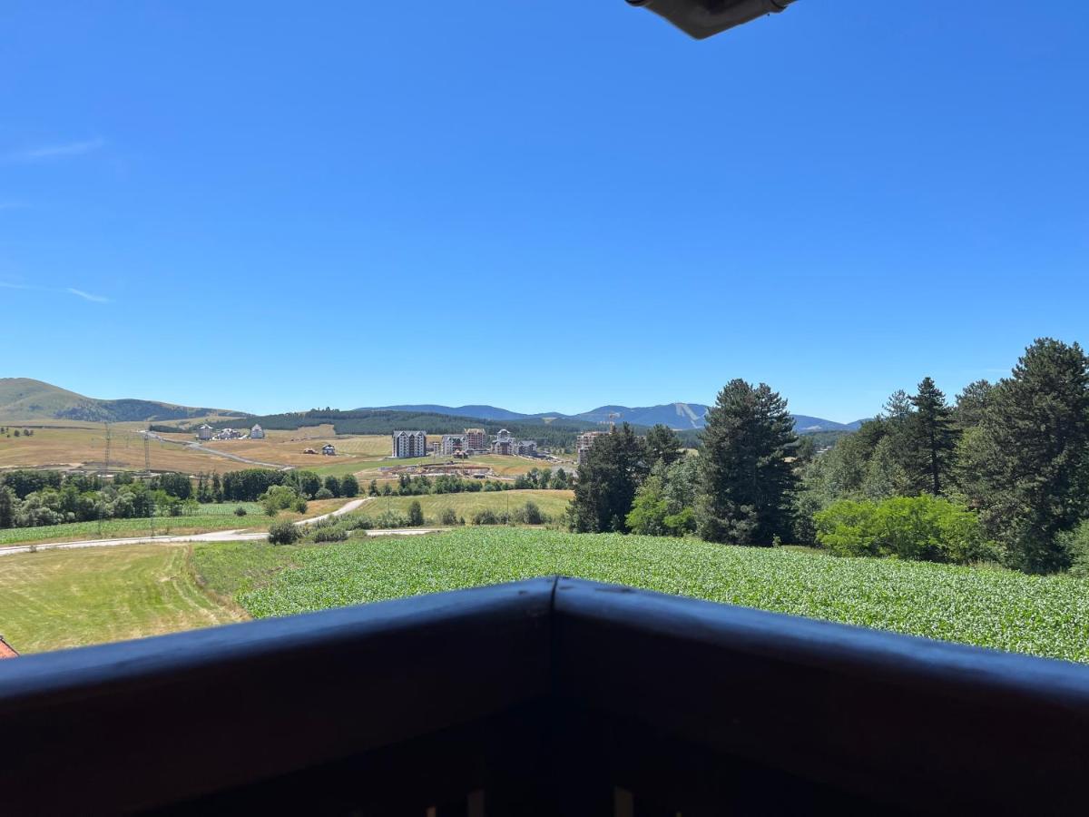 Pinewood Residence Premium Mountain View - B&B Zlatibor