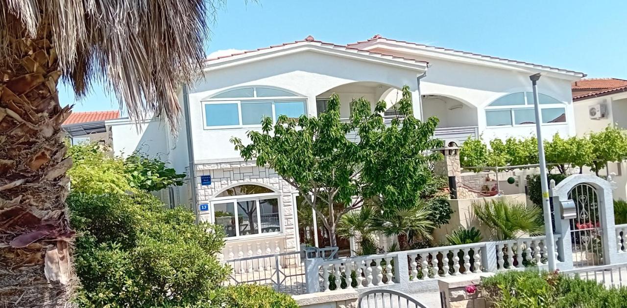 Apatmani Peternel - B&B Vir