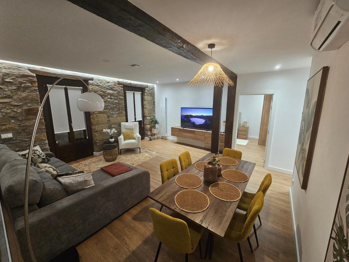 Brand new Port Relax with AC by Santiago - B&B