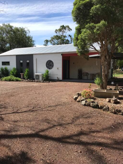 Annie’s on Ti Tree-Country bush private hideaway. - B&B Penshurst