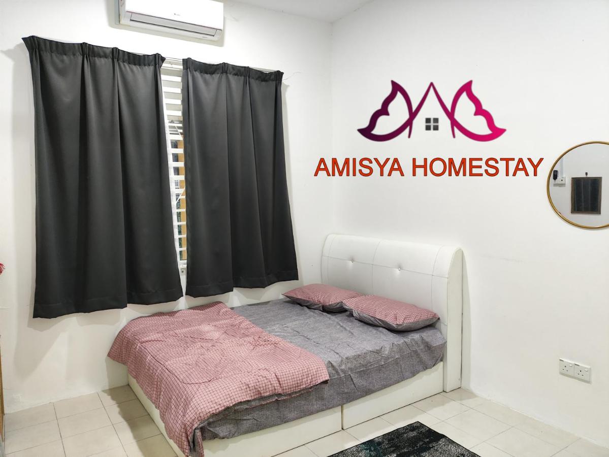 B&B Kampung Raja - Amisya Homestay - Bed and Breakfast Kampung Raja