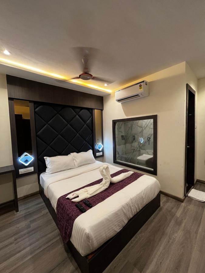 B&B Mumbai - Hotel Classio Andheri - Near DN Nagar Metro Station - Bed and Breakfast Mumbai
