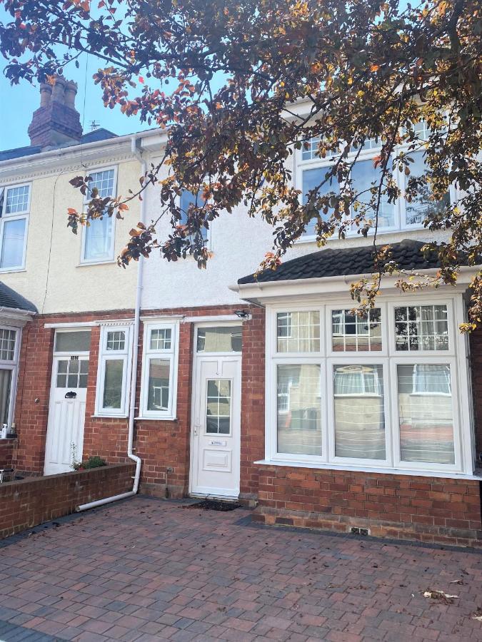 Comfortable Bristol Escape near Gloucester Road - Chambres d’hôtes