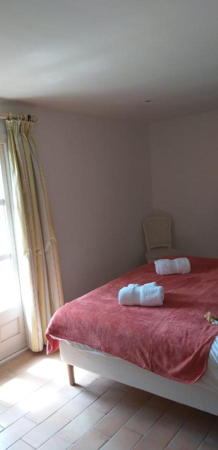 Doppelzimmer mit Balkon