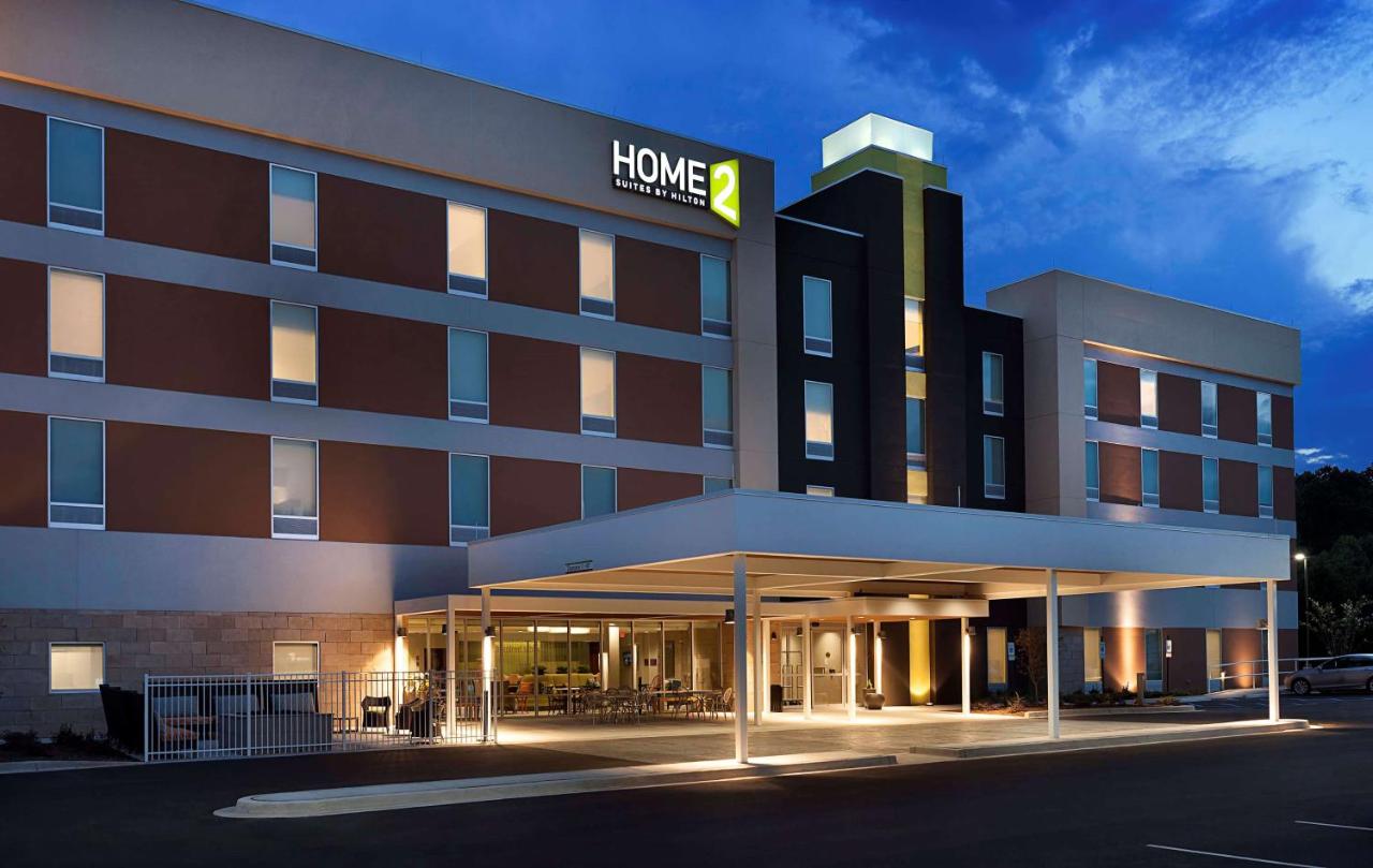 B&B Greenville - Home2 Suites by Hilton Greenville Airport - Bed and Breakfast Greenville