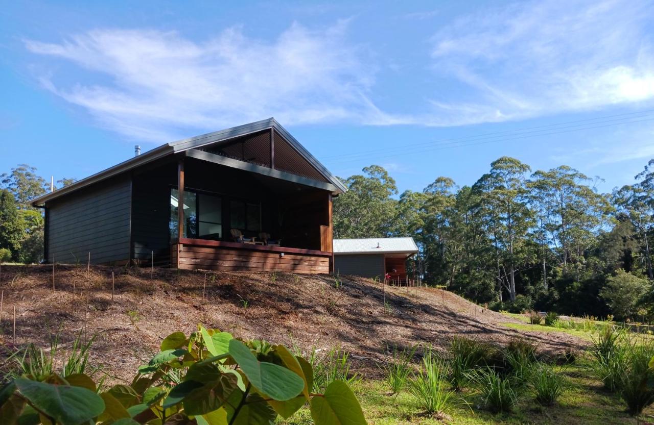 Hideaway Falls - Staggys Cottage - Bed and Breakfast
