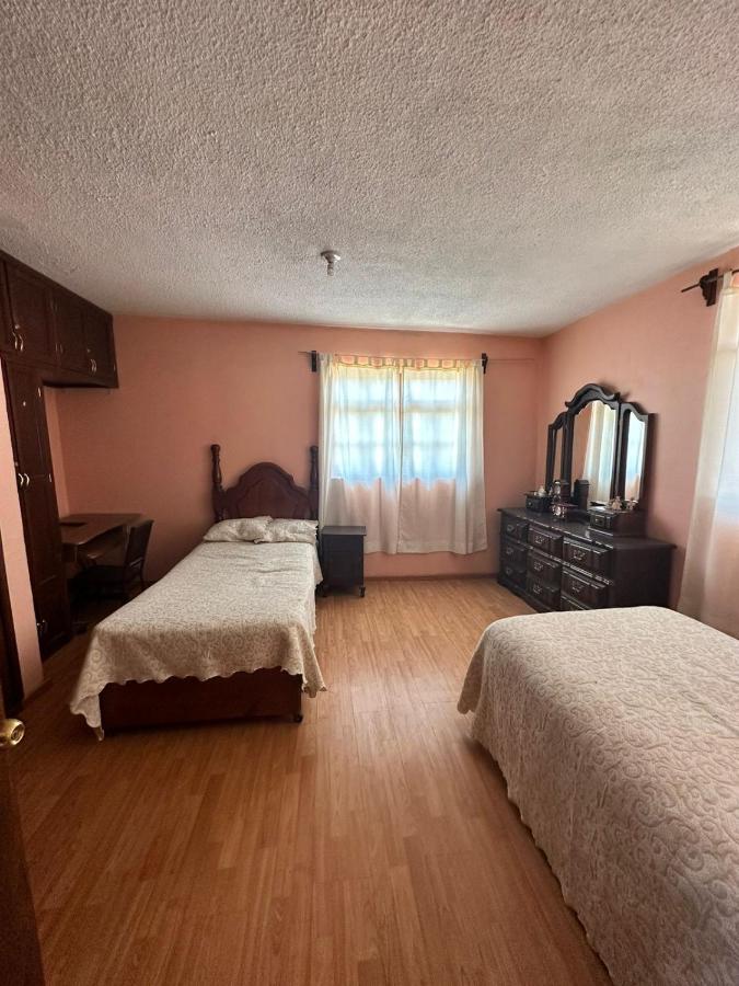 Camera Doppia con Letti Singoli