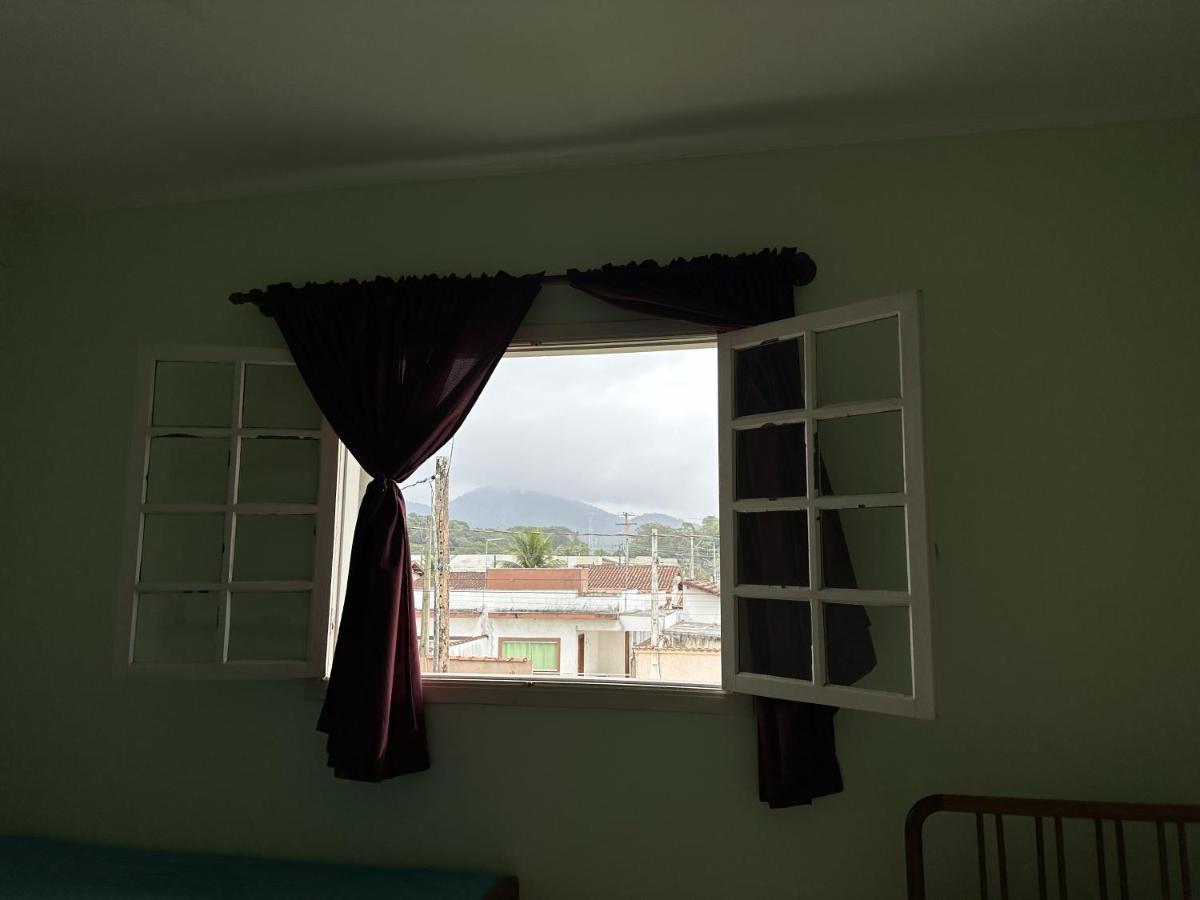 Lar e Mar - Sobrado na praia com gramado - Massaguaçu - B&B Caraguatatuba