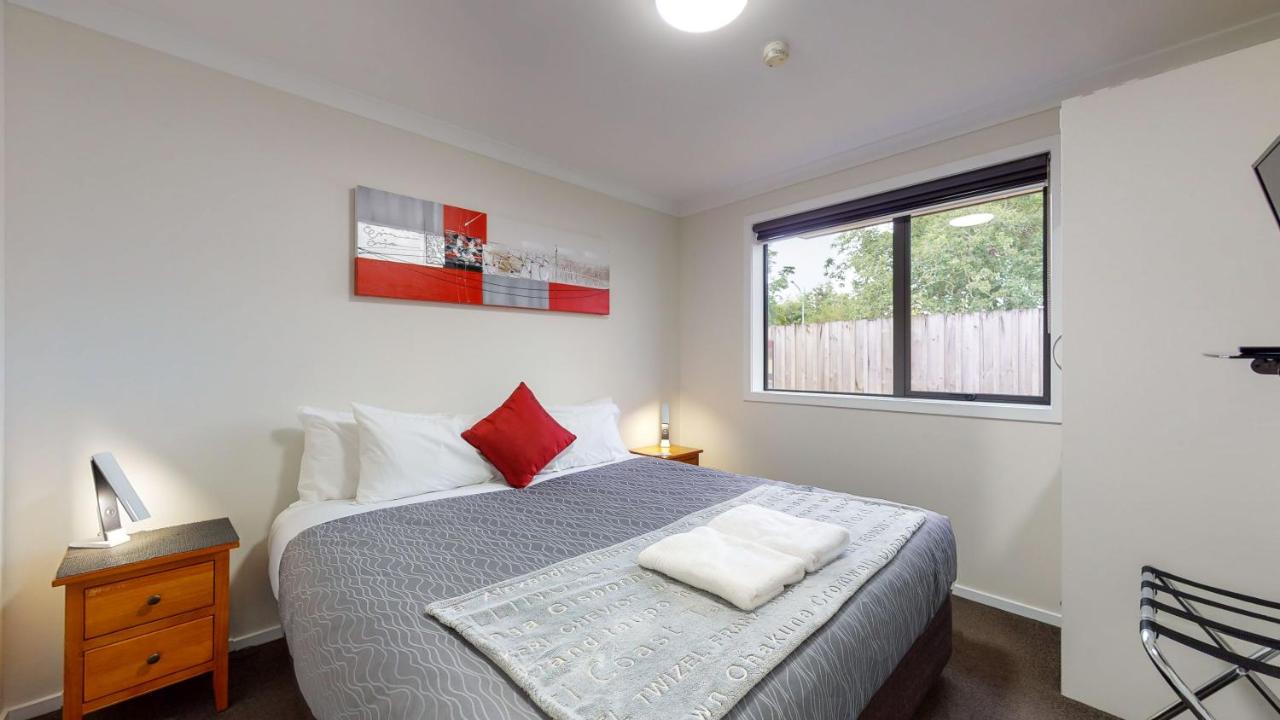 Executive One-Bedroom Apartment