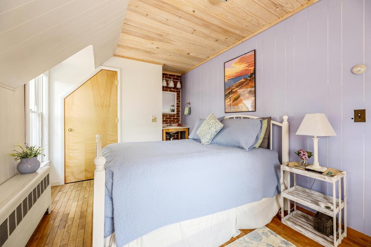 Camera Matrimoniale con Bagno Privato