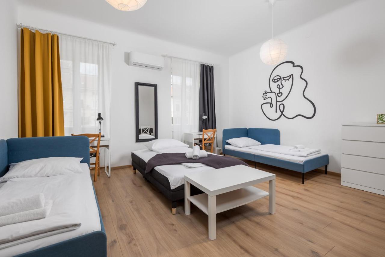 B&B Rijeka - Brajda - 4 Bedroom apartment - Bed and Breakfast Rijeka