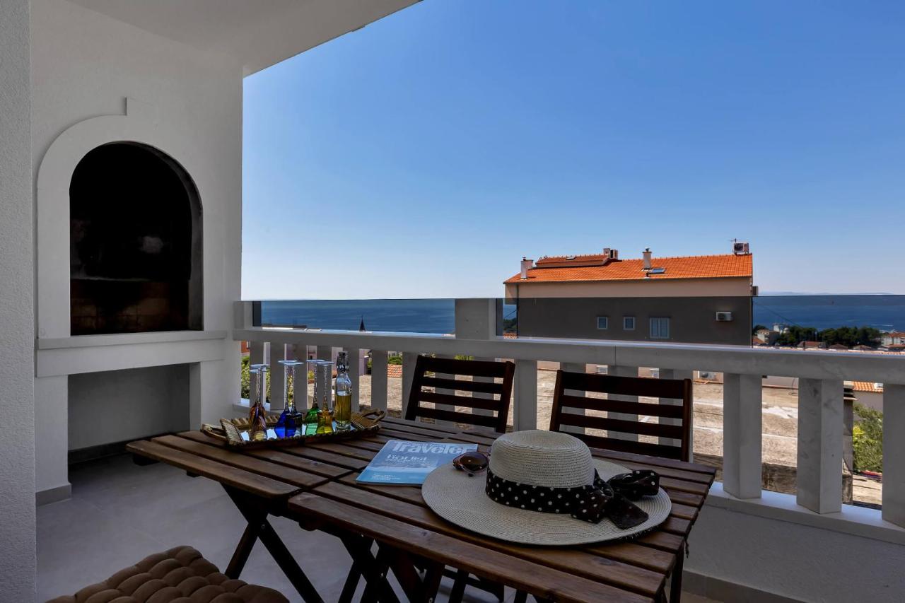 Apartments Luka's View - B&B