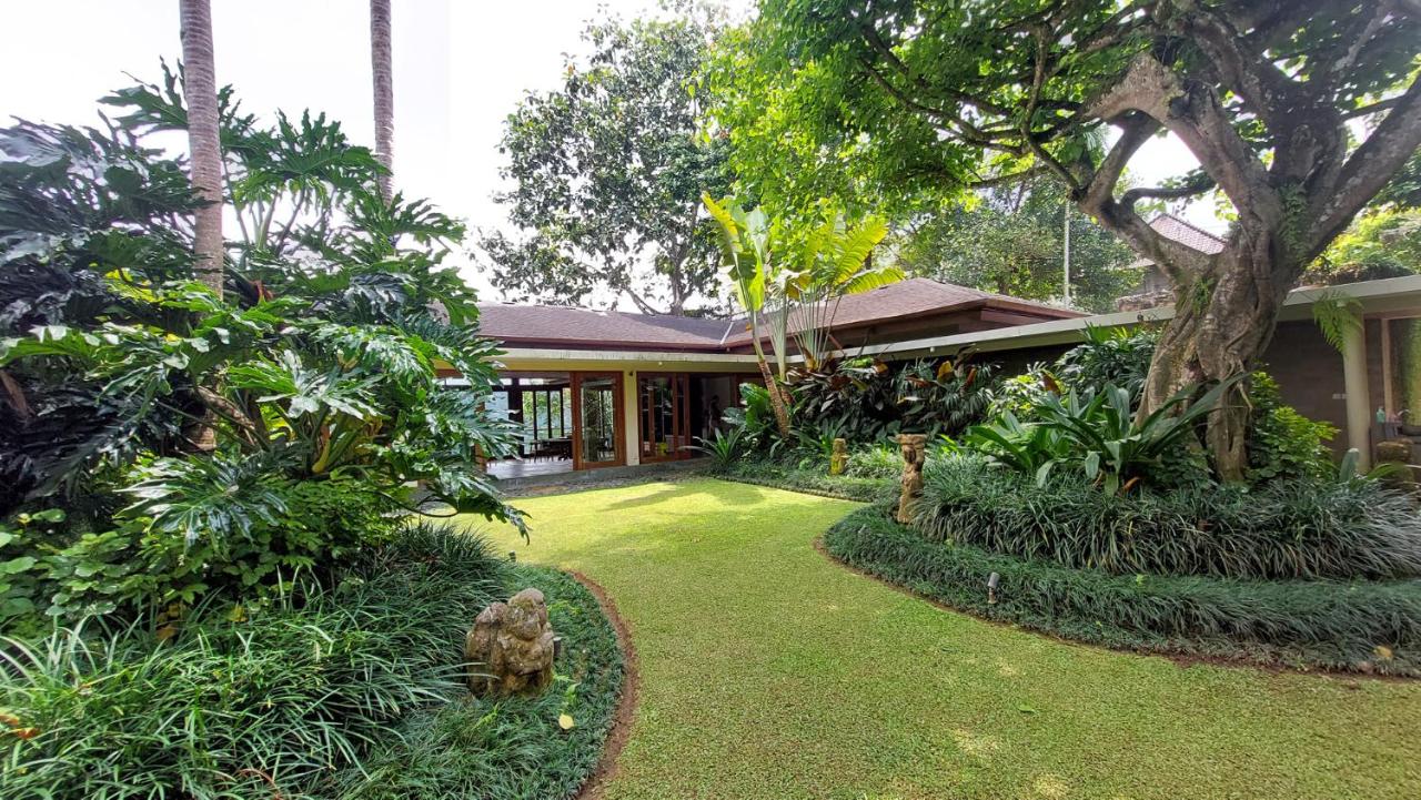 Gana Begawan Luxury Private Villa - B&B Payangan
