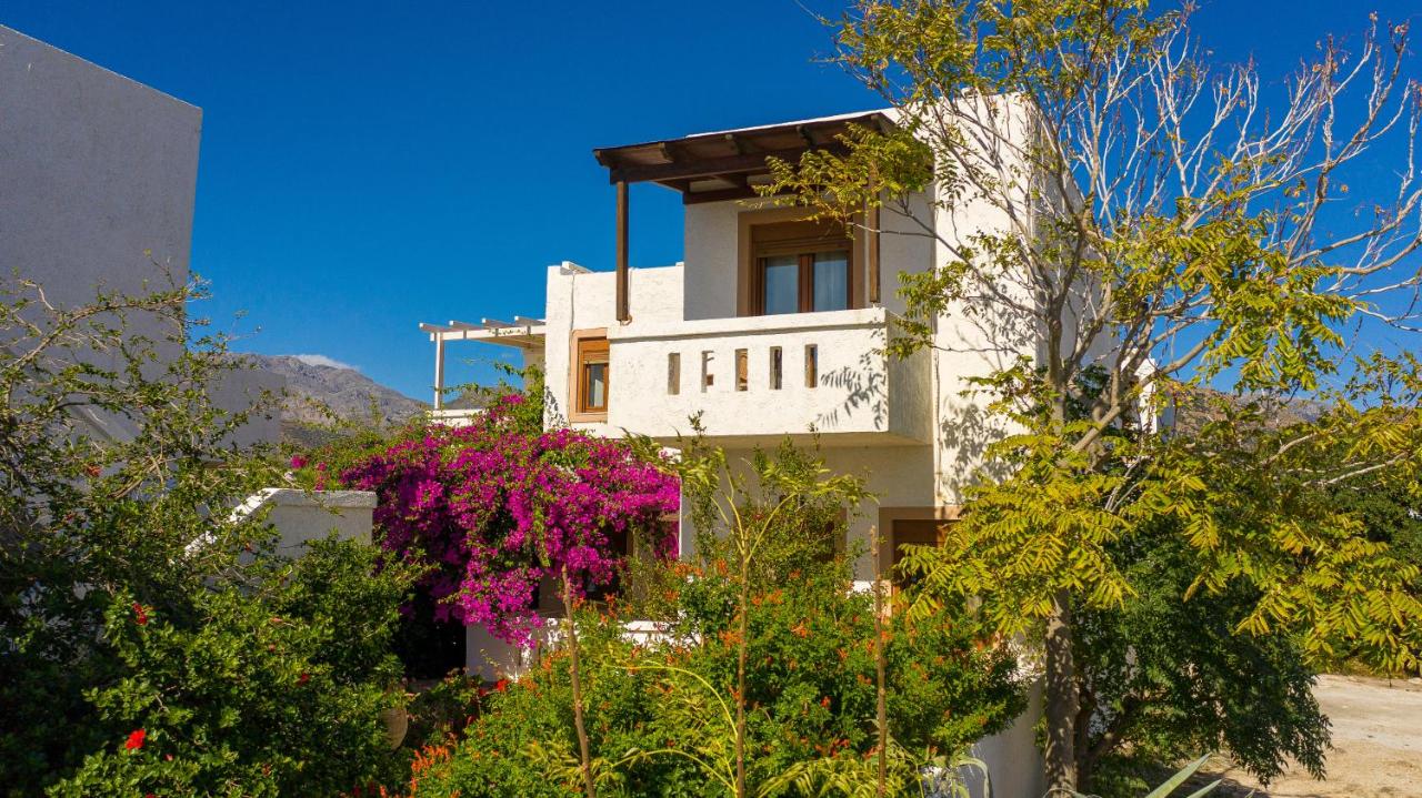 Akrotiri Apartments - Bed and Breakfast