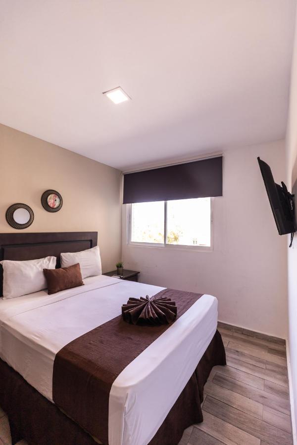 Double Room with Pool View