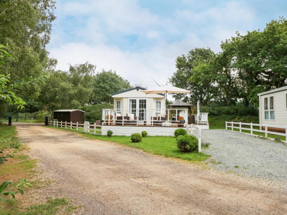Lakeside View - B&B
