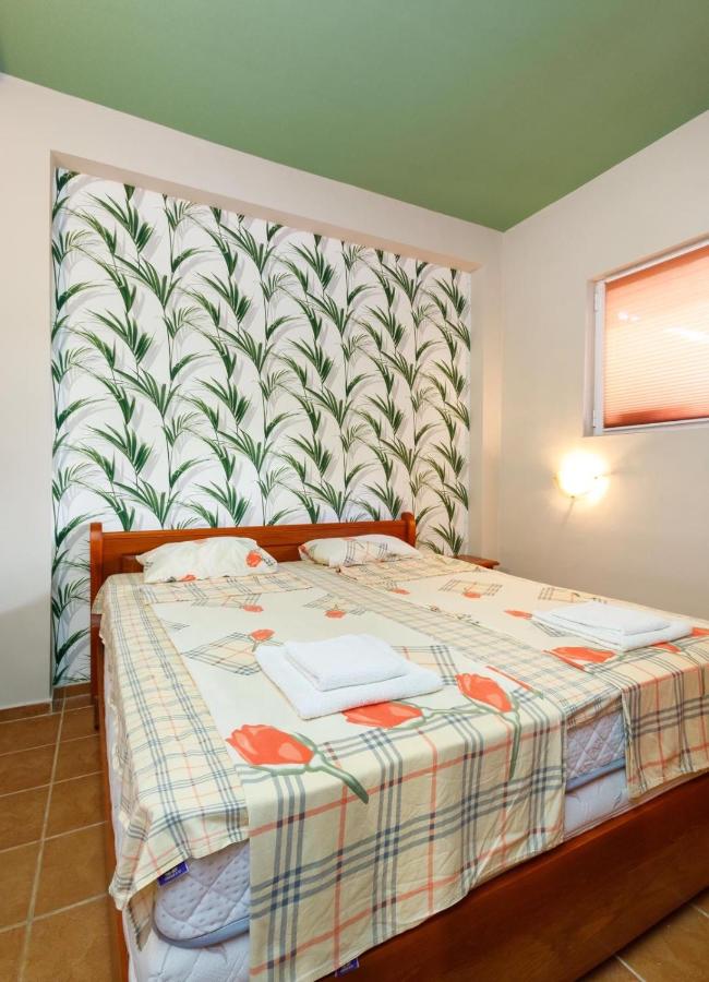Appartamento con 2 Camere da Letto