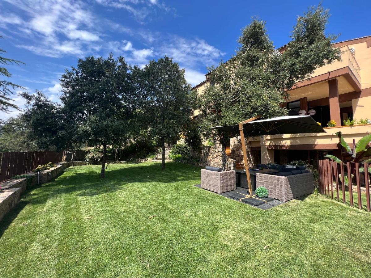 Les Alzines - Chalet con gran piscina cerca de Barcelona - Ferienwohnung