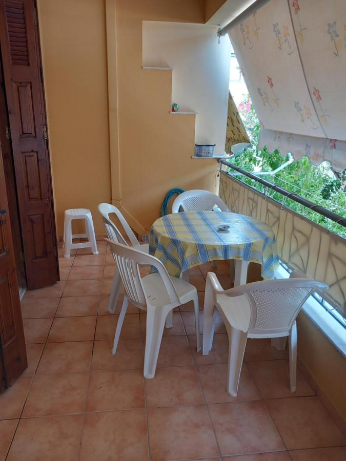 JB Apartment 2 - Chambres d’hôtes Petalídi