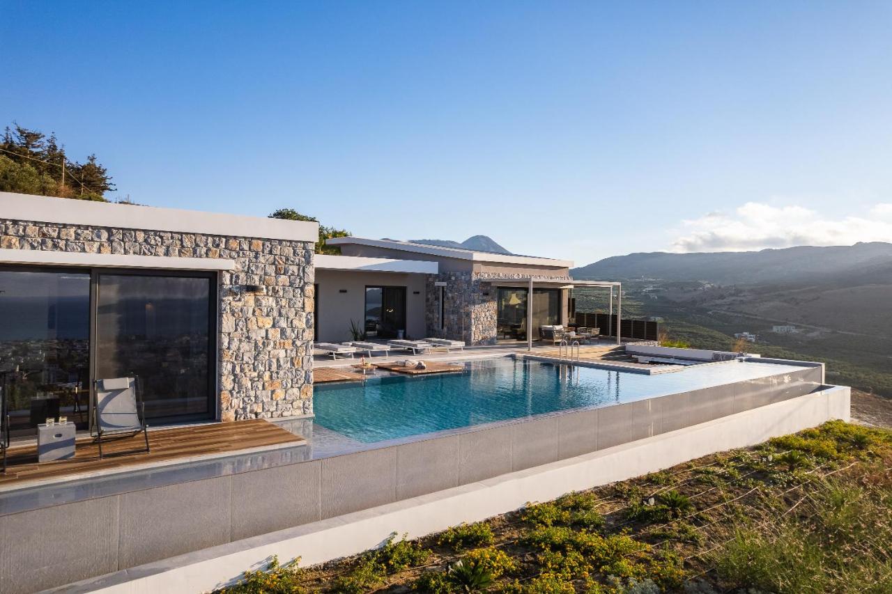 Magical new luxury villa Camellia! - B&B Kíssamos