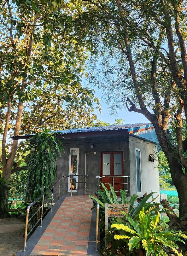 Studio with Balcony