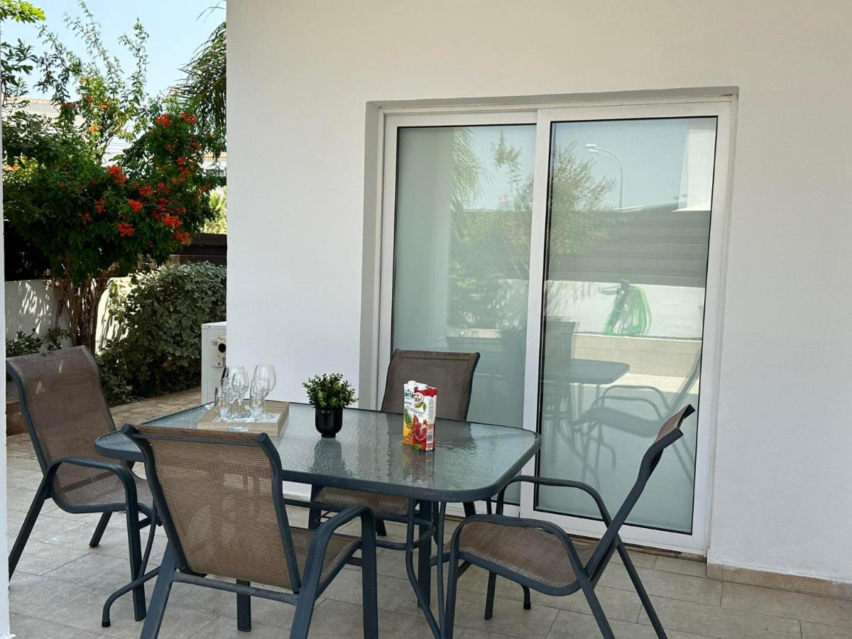 Sidra's Apartment - Chambres d’hôtes Paralímni