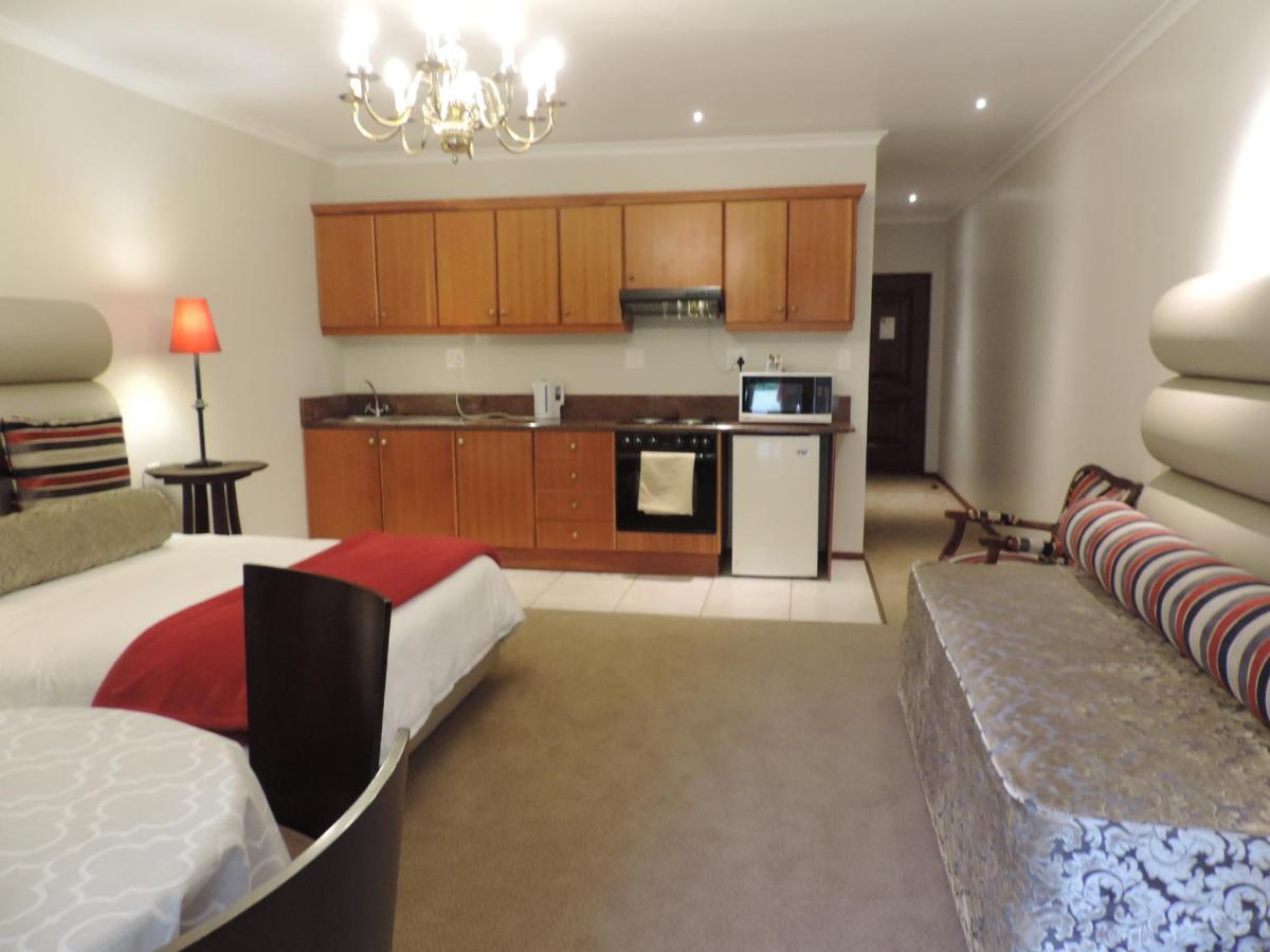 Luxury Double Room with Kitchenette
