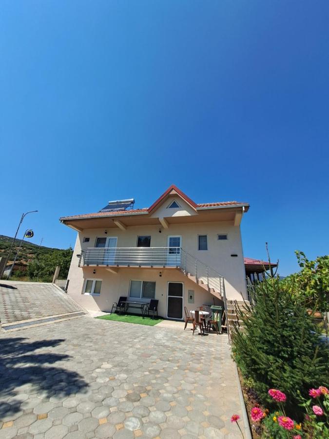 B&B Nov Dojran - Lazarov Apartments - Bed and Breakfast Nov Dojran