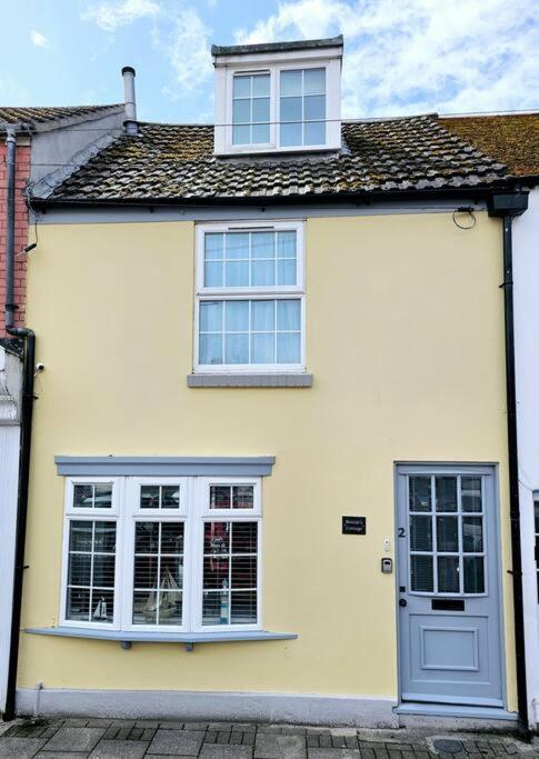 Bosun`s Cottage Luxury stay in the heart of town - B&B