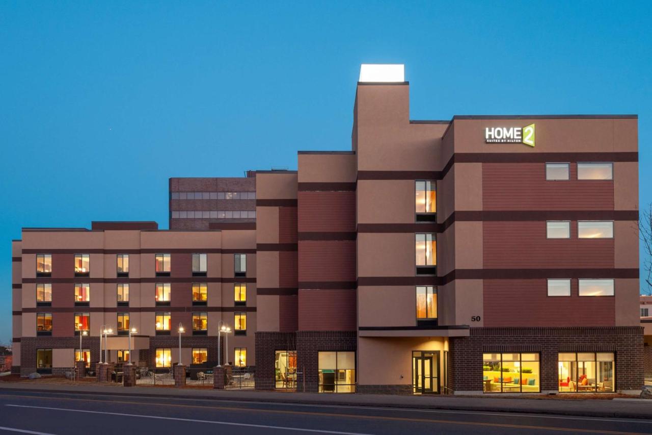 B&B Lakewood - Home2 Suites by Hilton Denver West / Federal Center - Bed and Breakfast Lakewood