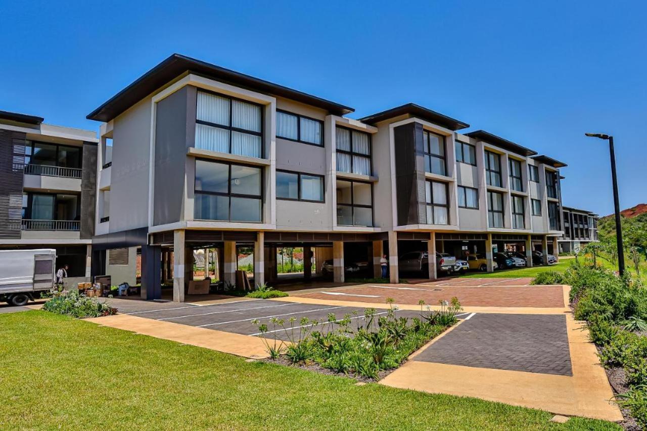 B&B Ballito - Zimbali Lakes Boulevard Suites Studio Apartments - Bed and Breakfast Ballito