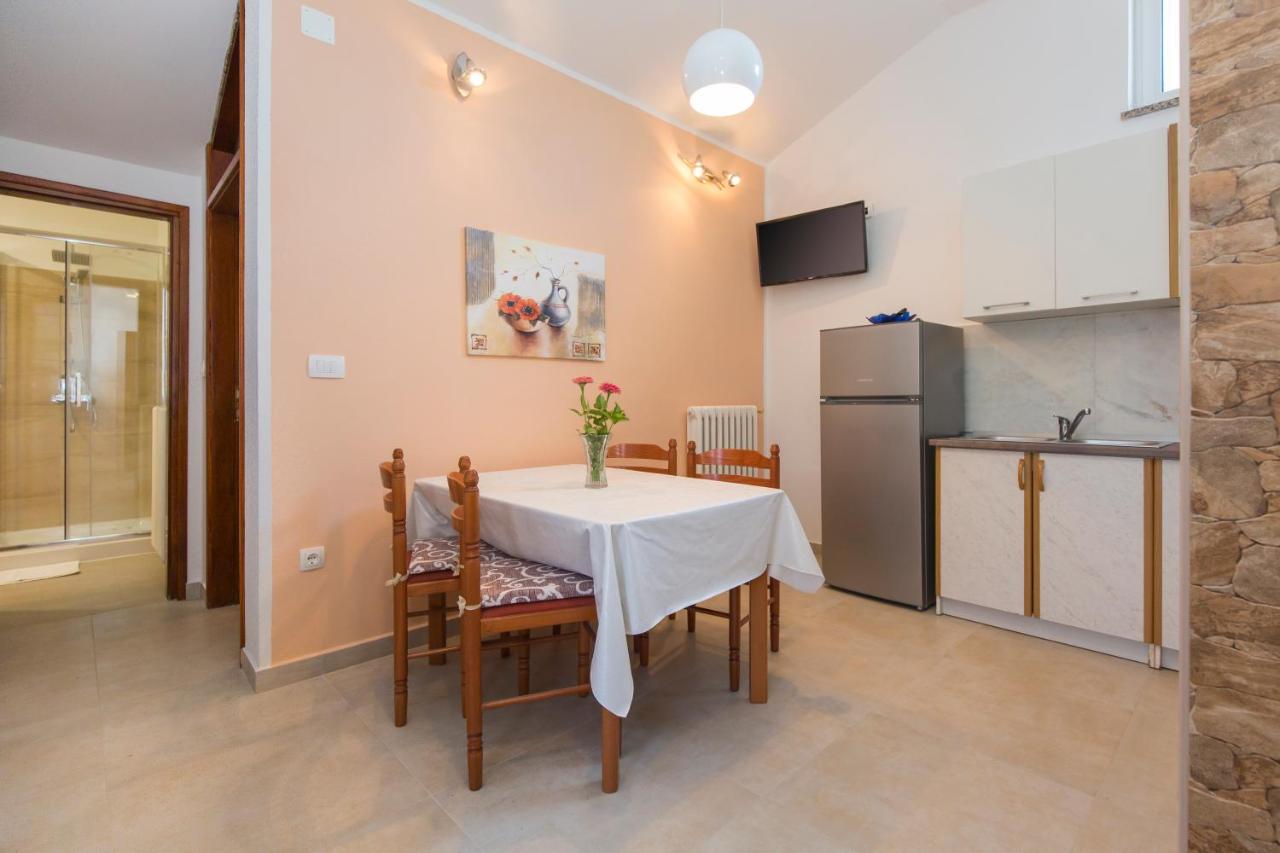 B&B Labin - Apartman Ana - Bed and Breakfast Labin