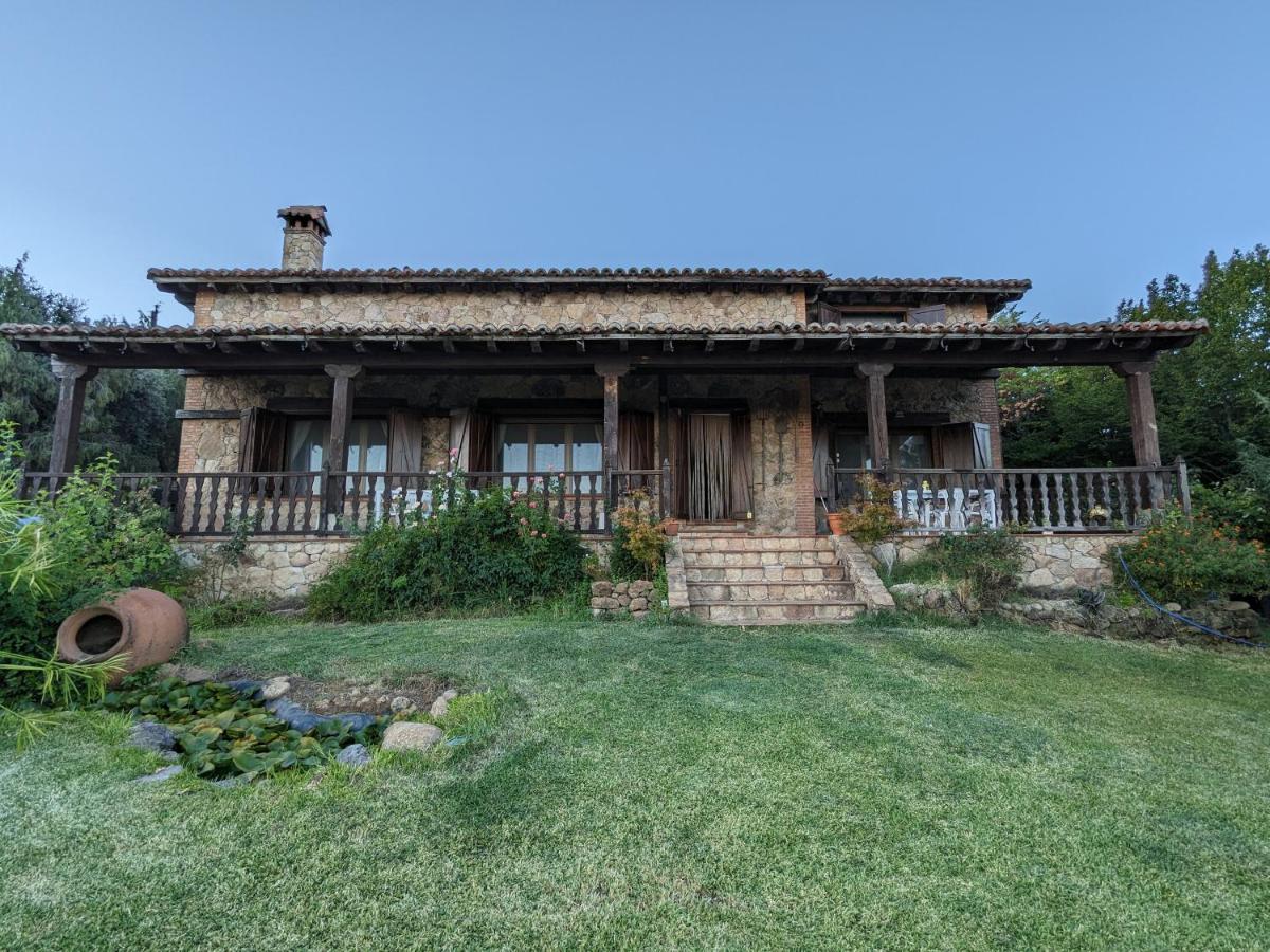 Finca Alegrías - Bed and Breakfast