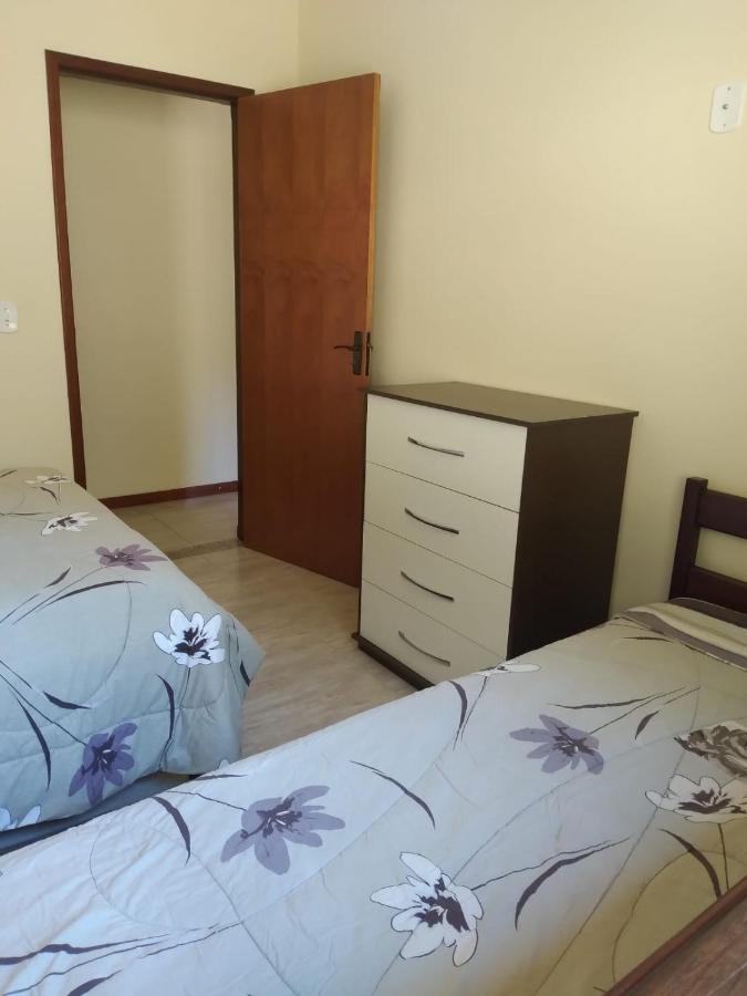 Camera Tripla Economy con Bagno in Comune