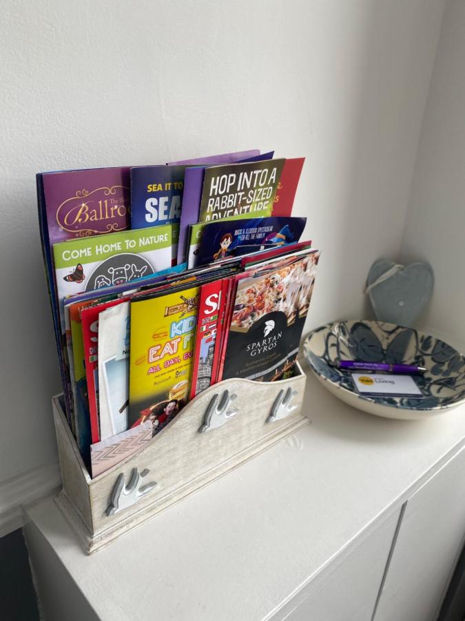 Richards Retreat Blackpool - Bed and Breakfast