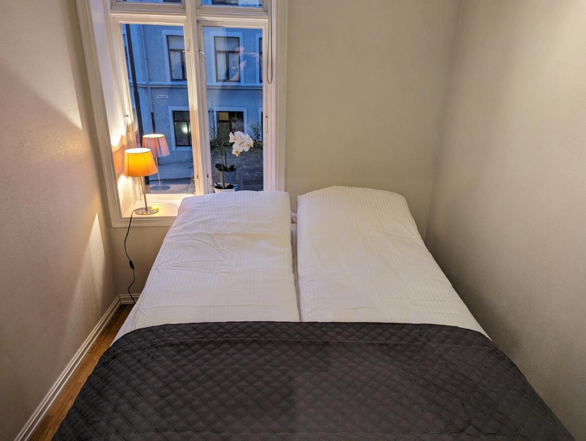 B&B Ålesund - Apartment in Ålesund city center (Storgata) - Bed and Breakfast Ålesund