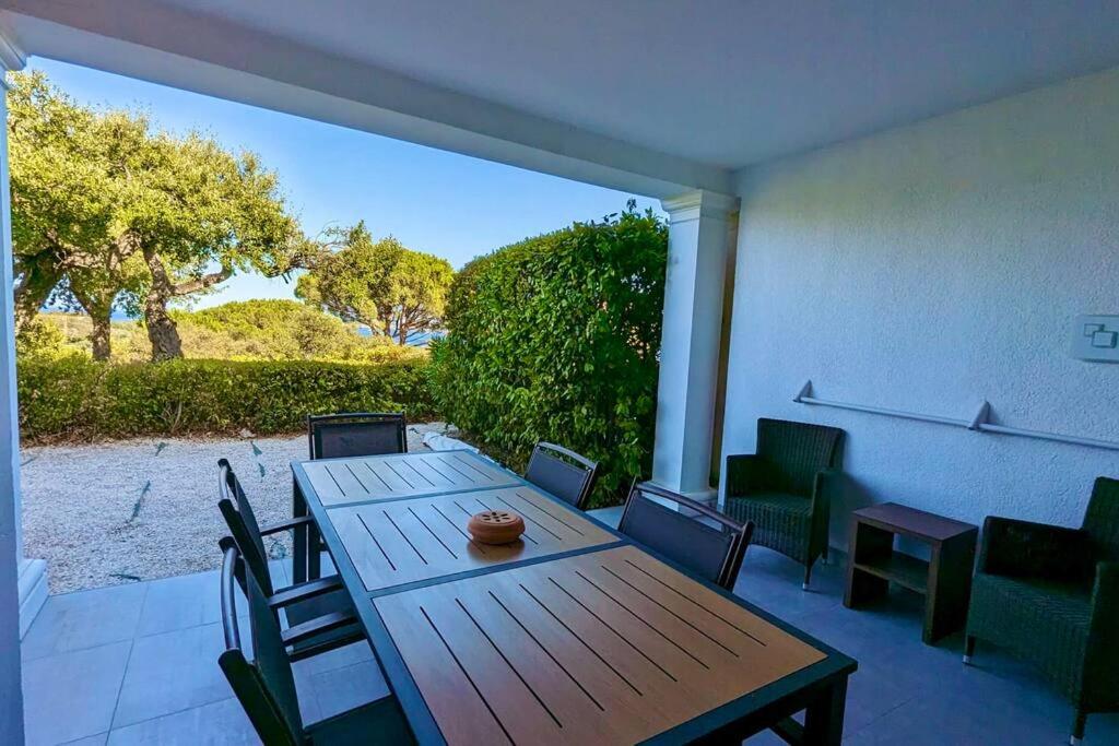 Les Restanques 3 chambres 3020 - Ferienwohnung Grimaud