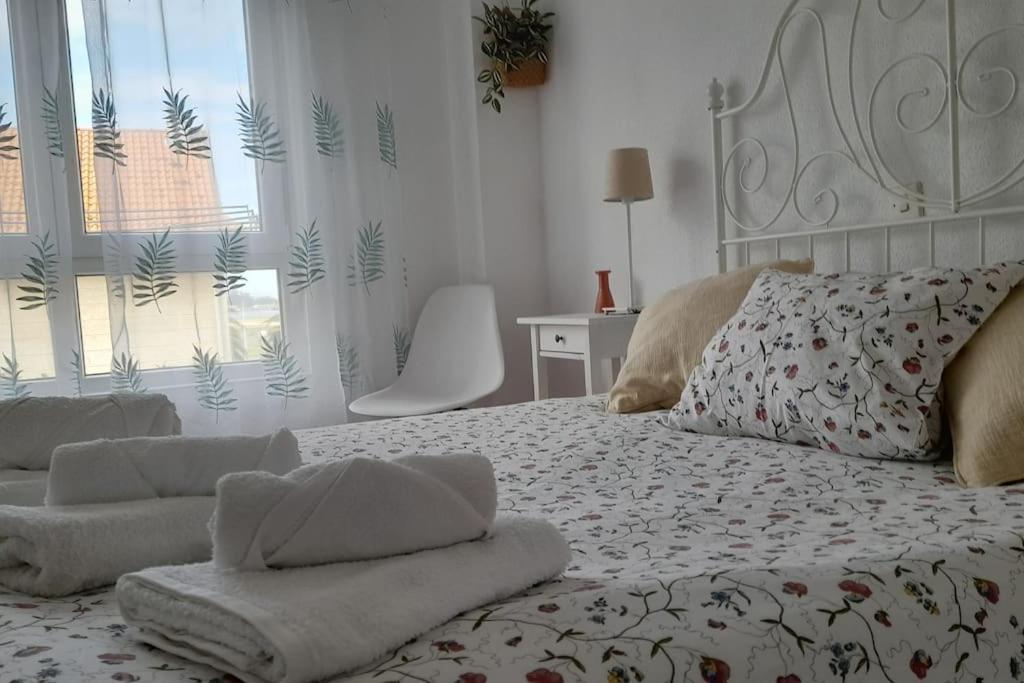 Coqueto apartamento a dos minutos de la playa - B&B Somo