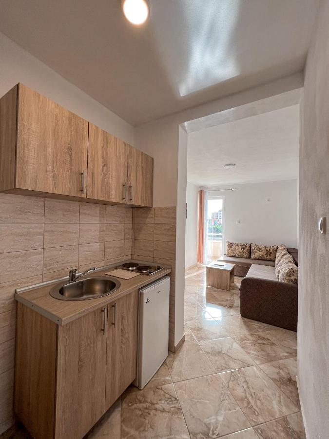 Suite with Garden View