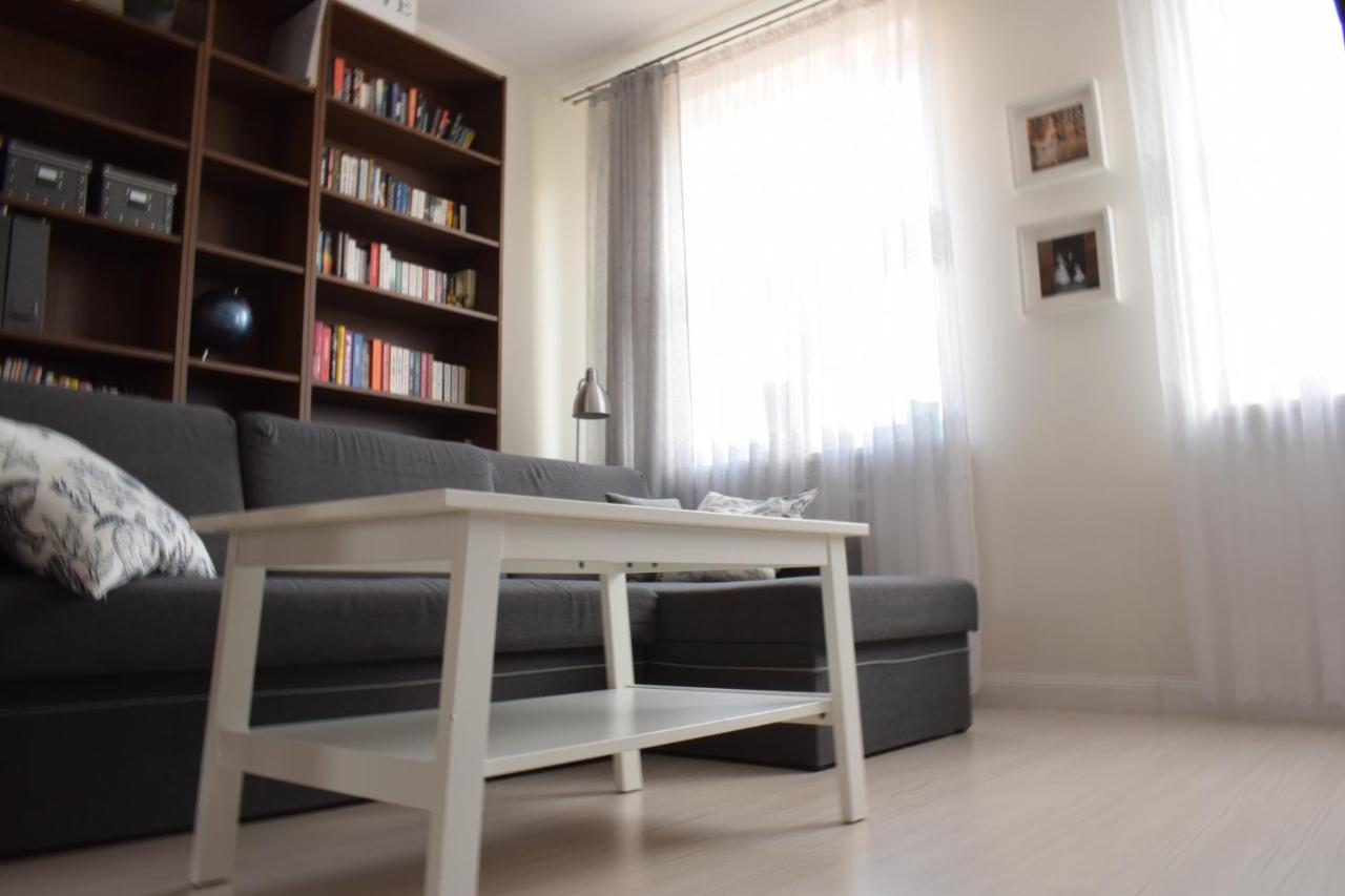 Blue Sky Apartment - Bed and Breakfast Poznań