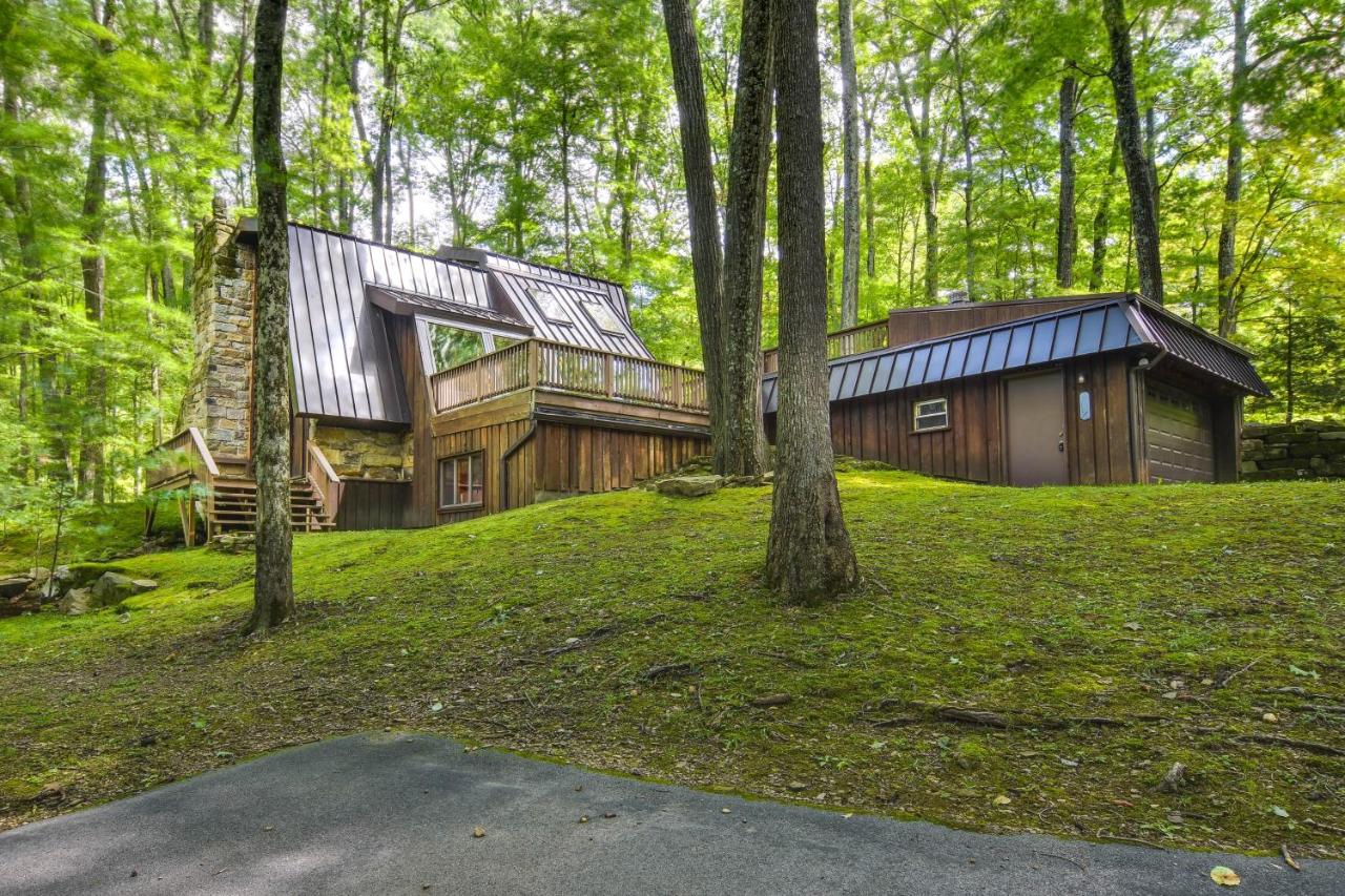 Resort Amenities Family-Friendly DuBois Cabin - B&B