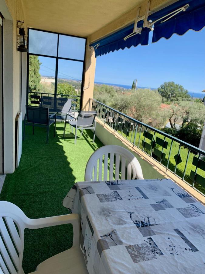 B&B Vence - Vence T3 vue mer grande terrasse - Bed and Breakfast Vence