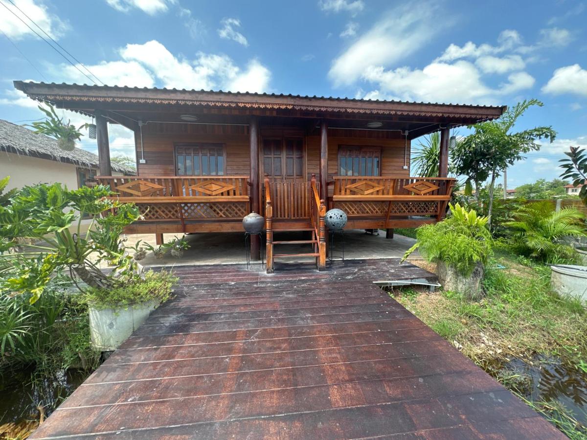 Villa con 2 Camere da Letto