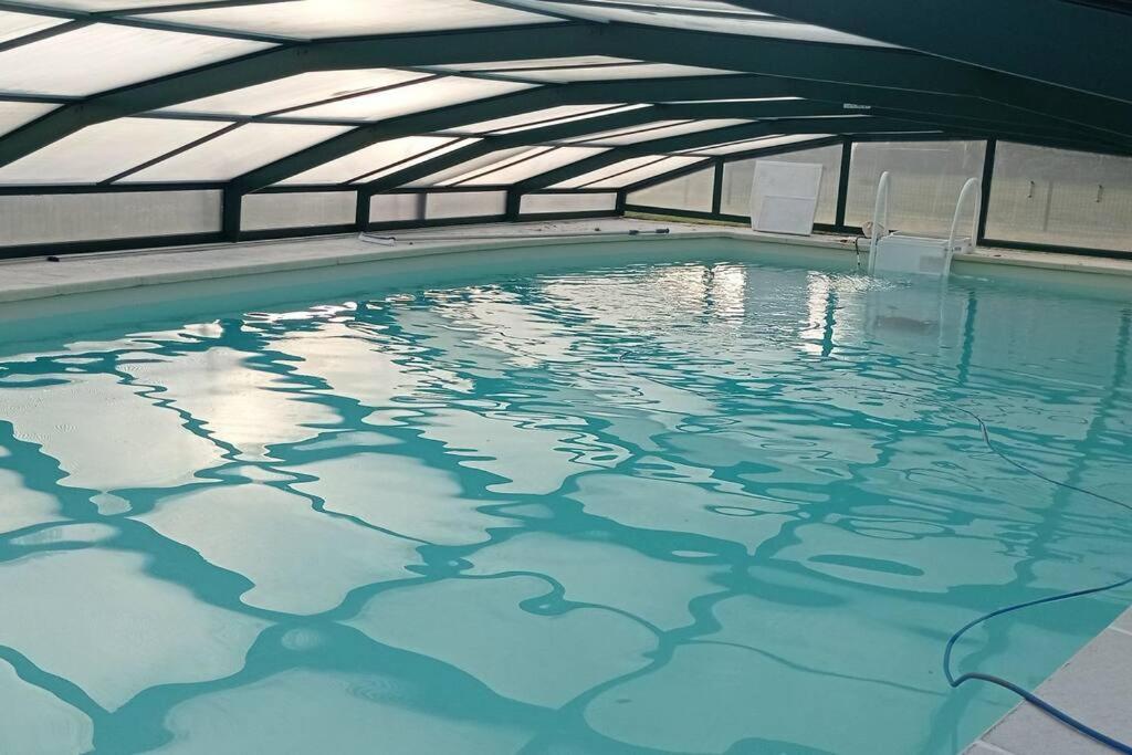 Maison de campagne avec piscine privée - Chambres d’hôtes