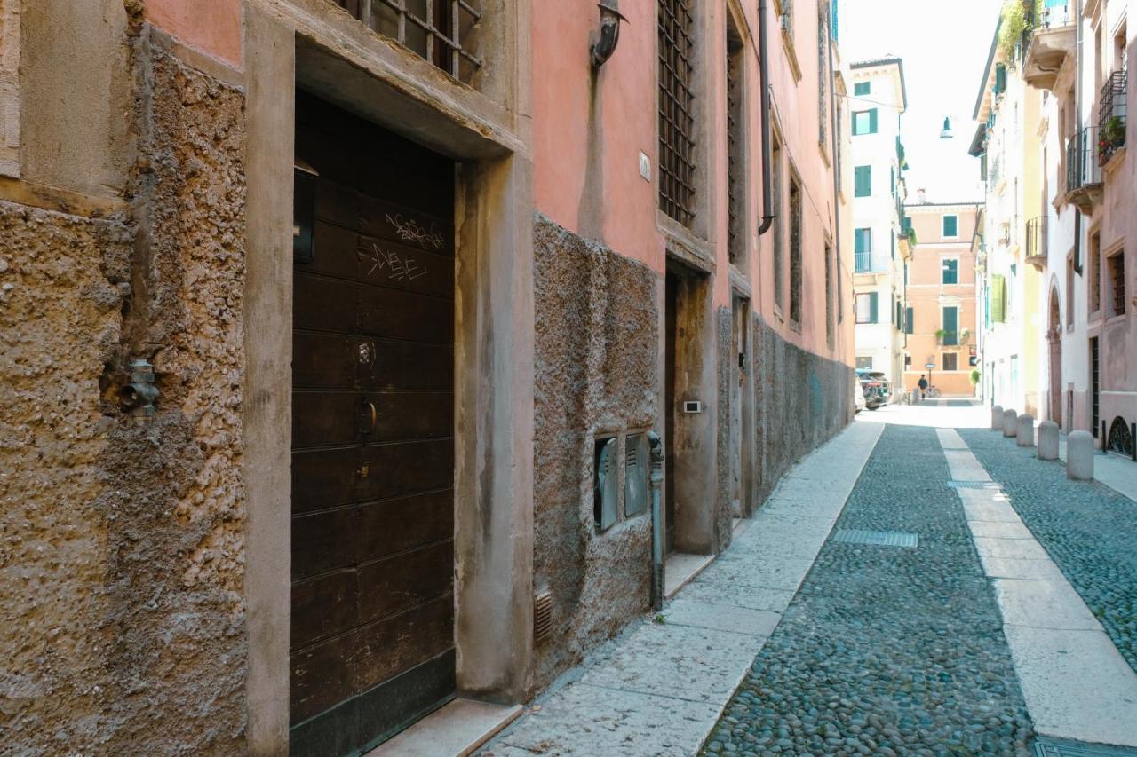 Carega City Center Apartment - Chambres d’hôtes Vérone