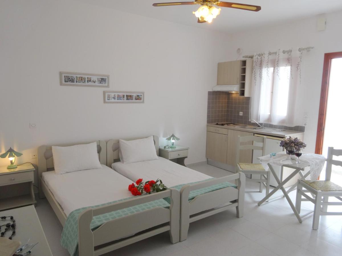 Kamakaris Rooms - Bed and Breakfast Adámas
