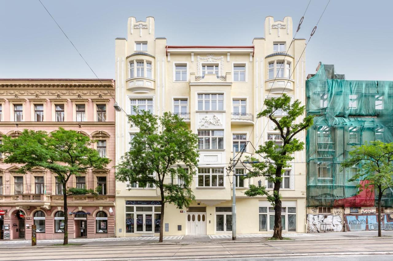 TurnKey I Charles Square Apartments - B&B