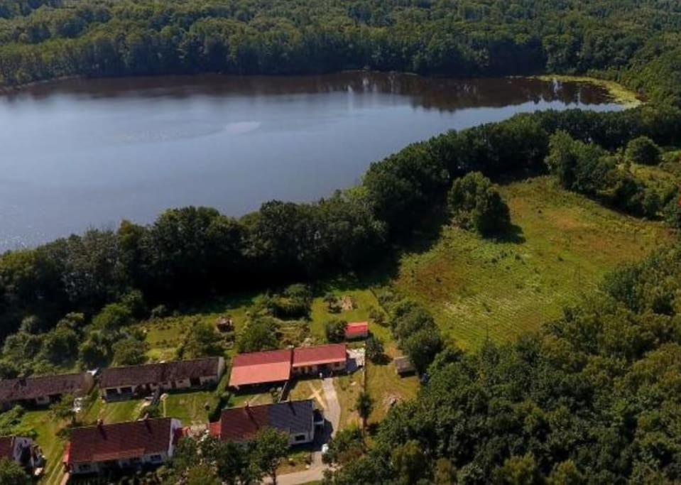 Domek Przy Lesie SPA - Bed and Breakfast